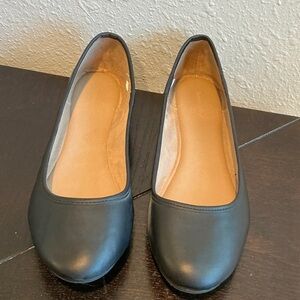 Classic Black Women's Flats Size 9